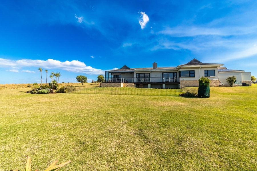 4 Bedroom Property for Sale in Cypraea Sands Estate Eastern Cape